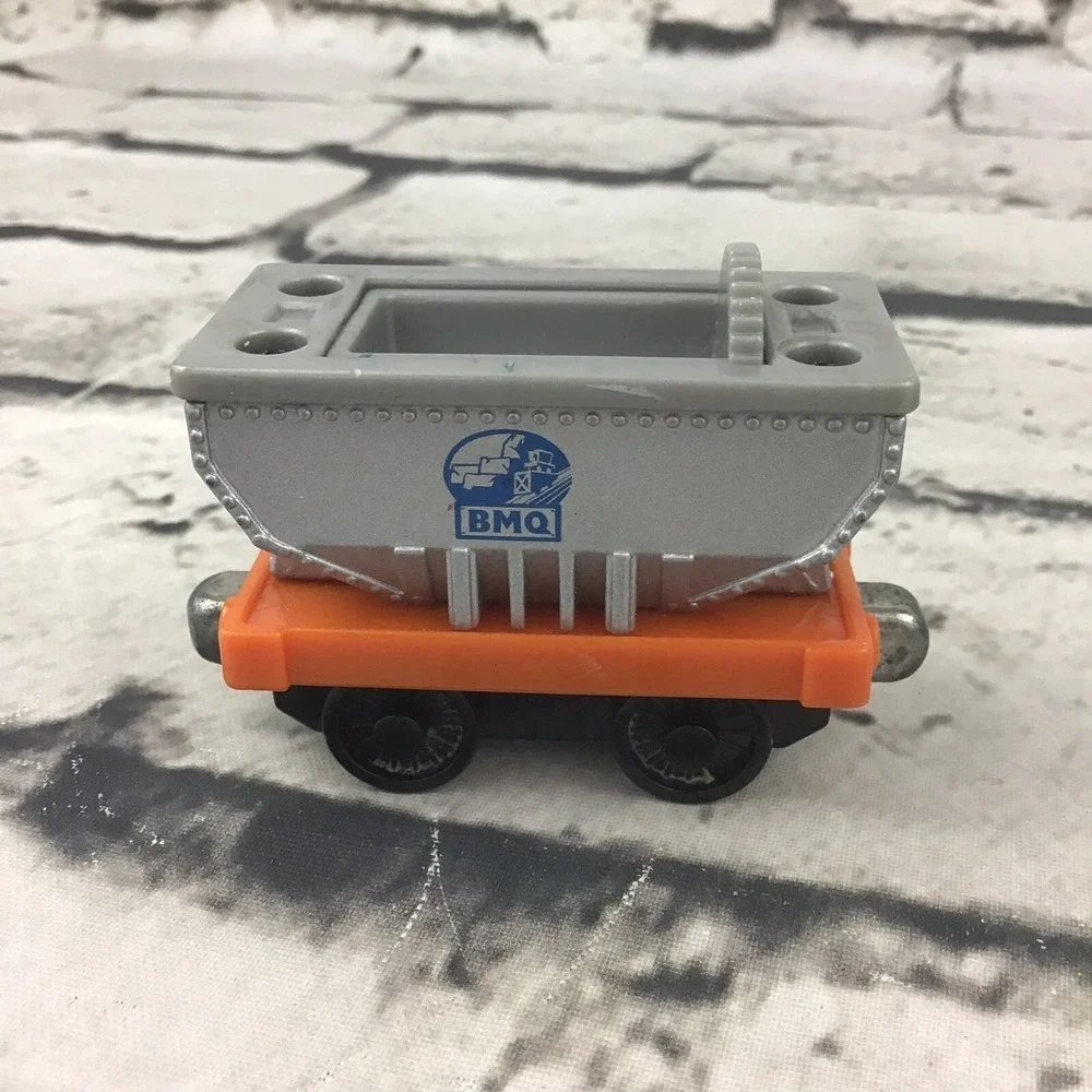 Thomas And Friends‎ Bill Tanker Engine 3-Car Magnetic Linking Train